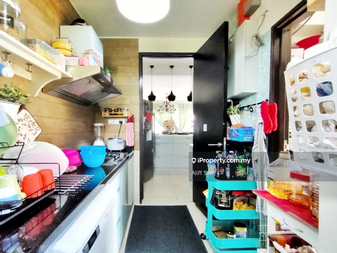 Condominium for Sale in 16 Quartz Sky Villa by Aliff Sani - iProperty.com.my