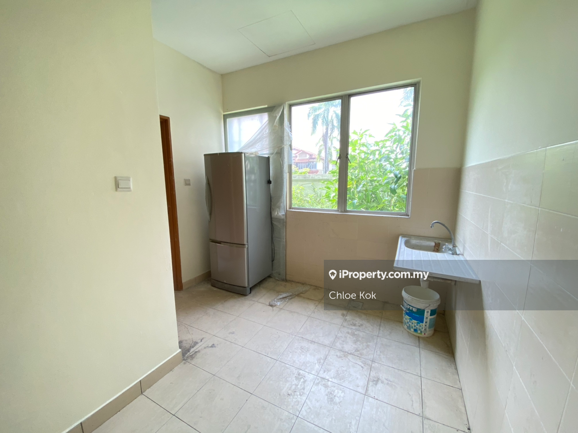 Semi-Detached House for Sale in Taman Anggun, Rawang by Chloe Kok - iProperty.com.my