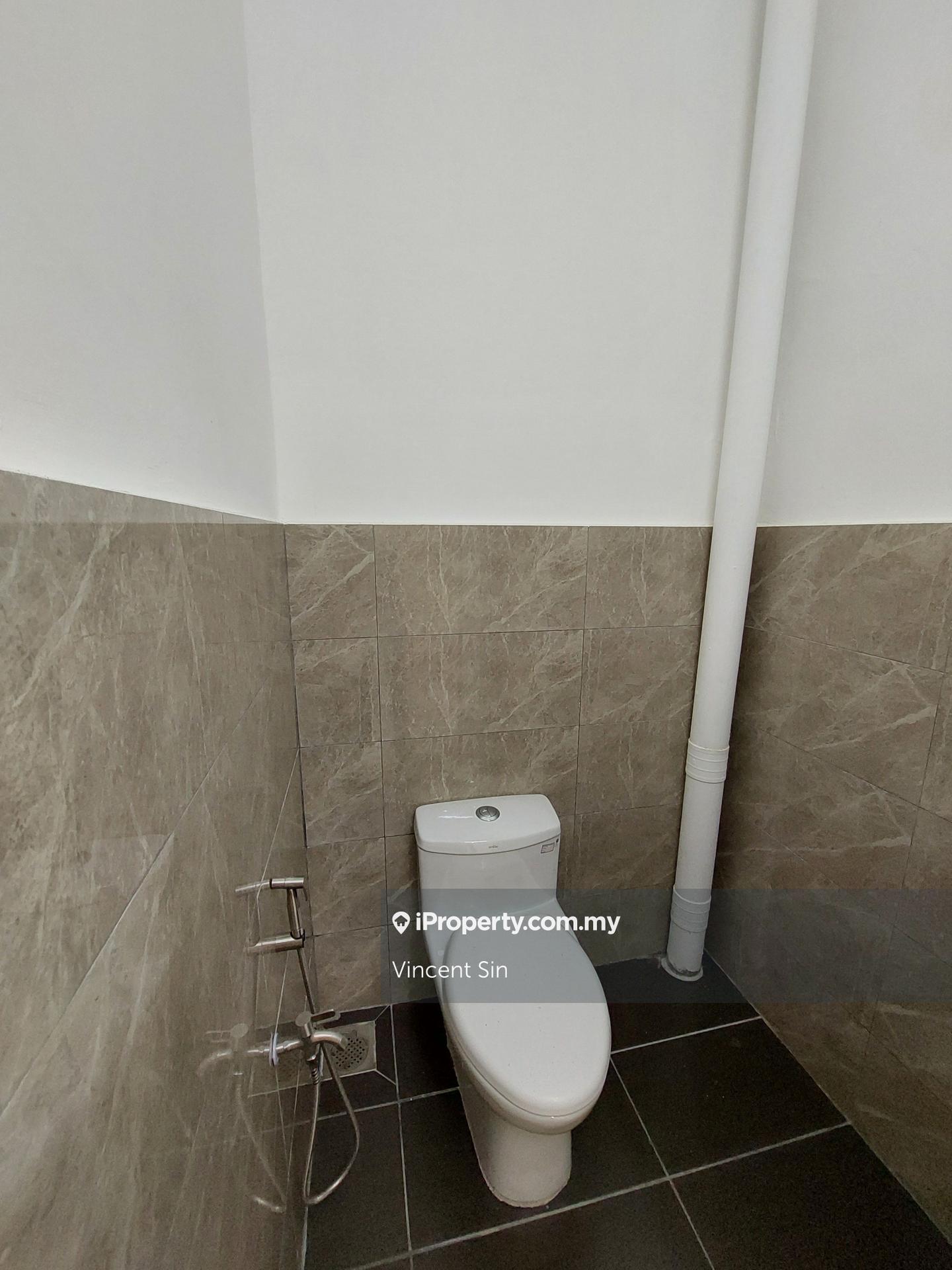 Rumah Berangkai 2 Tingkat untuk Dijual di Puchong Intan, Puchong oleh Vincent Sin - iProperty.com.my
