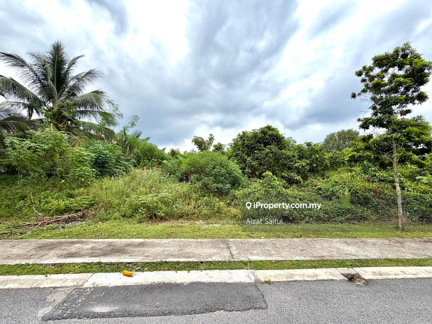 Residential Land for Sale in Bayu Lakehomes, Mantin by Aizat Saiful - iProperty.com.my