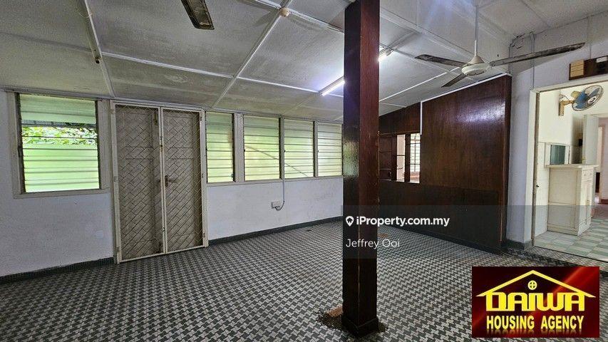 Bungalow House for Sale in Pulau Tikus Old Bungalow with Big Compound, Pulau Tikus by Jeffrey Ooi - iProperty.com.my