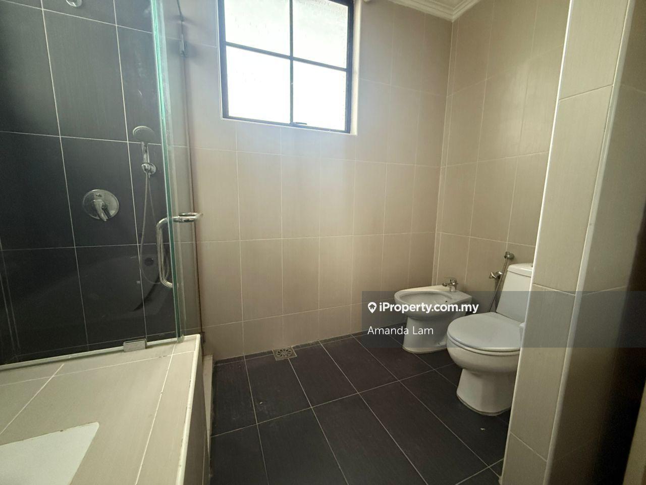 Bungalow House for Sale in D'Residence, Bayan Lepas by Amanda Lam - iProperty.com.my