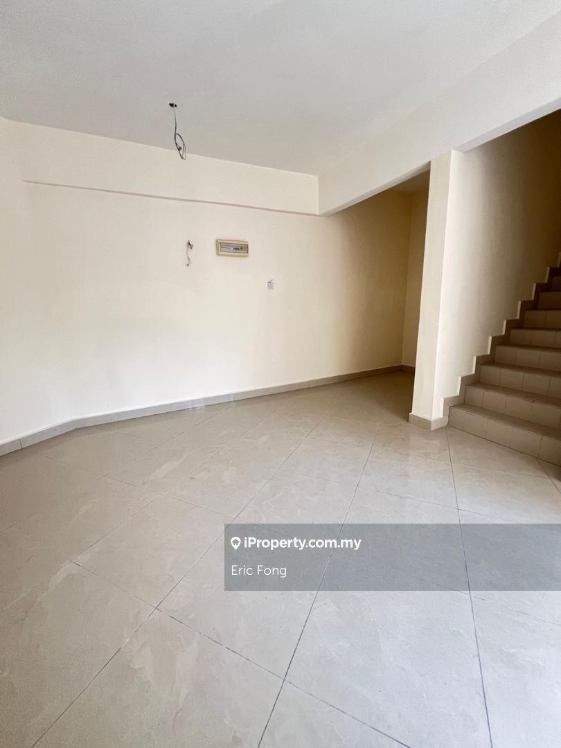 Townhouse for Sale in Bandar Sri Permaisuri, Cheras by Eric Fong - iProperty.com.my