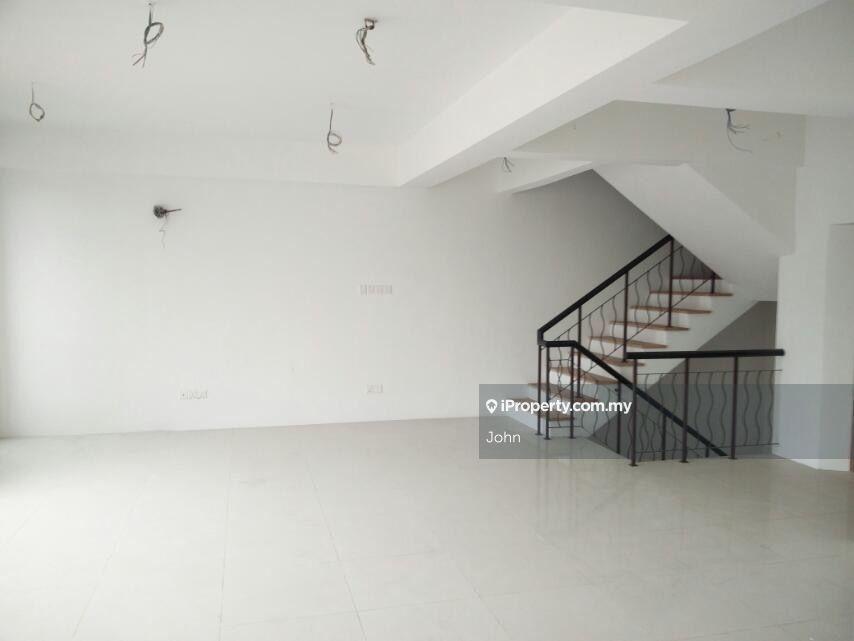 Banglo untuk Dijual di Batu Feringghi, Penang oleh John - iProperty.com.my