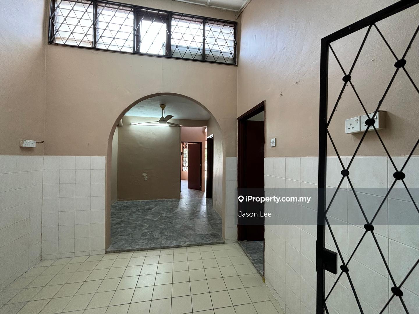 Rumah Berangkai 1 Tingkat untuk Dijual di Taman Harmoni, Seri Kembangan oleh Jason Lee - iProperty.com.my