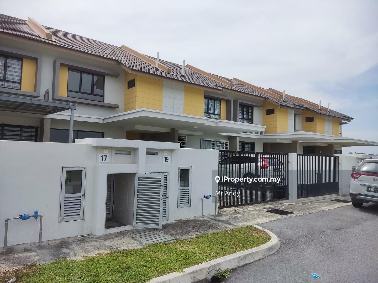 Rumah Berangkai 2 Tingkat untuk Dijual di Mahkota Banting, Banting, Kuala Langat, Sepang, Banting oleh Mr Andy - iProperty.com.my