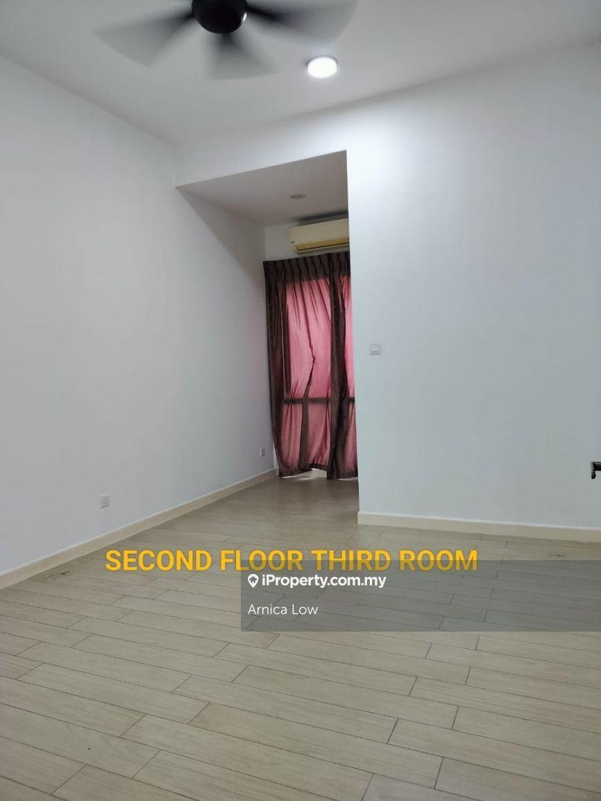 3-storey Terraced House for Sale in 16 Sierra, Puchong by Arnica Low - iProperty.com.my