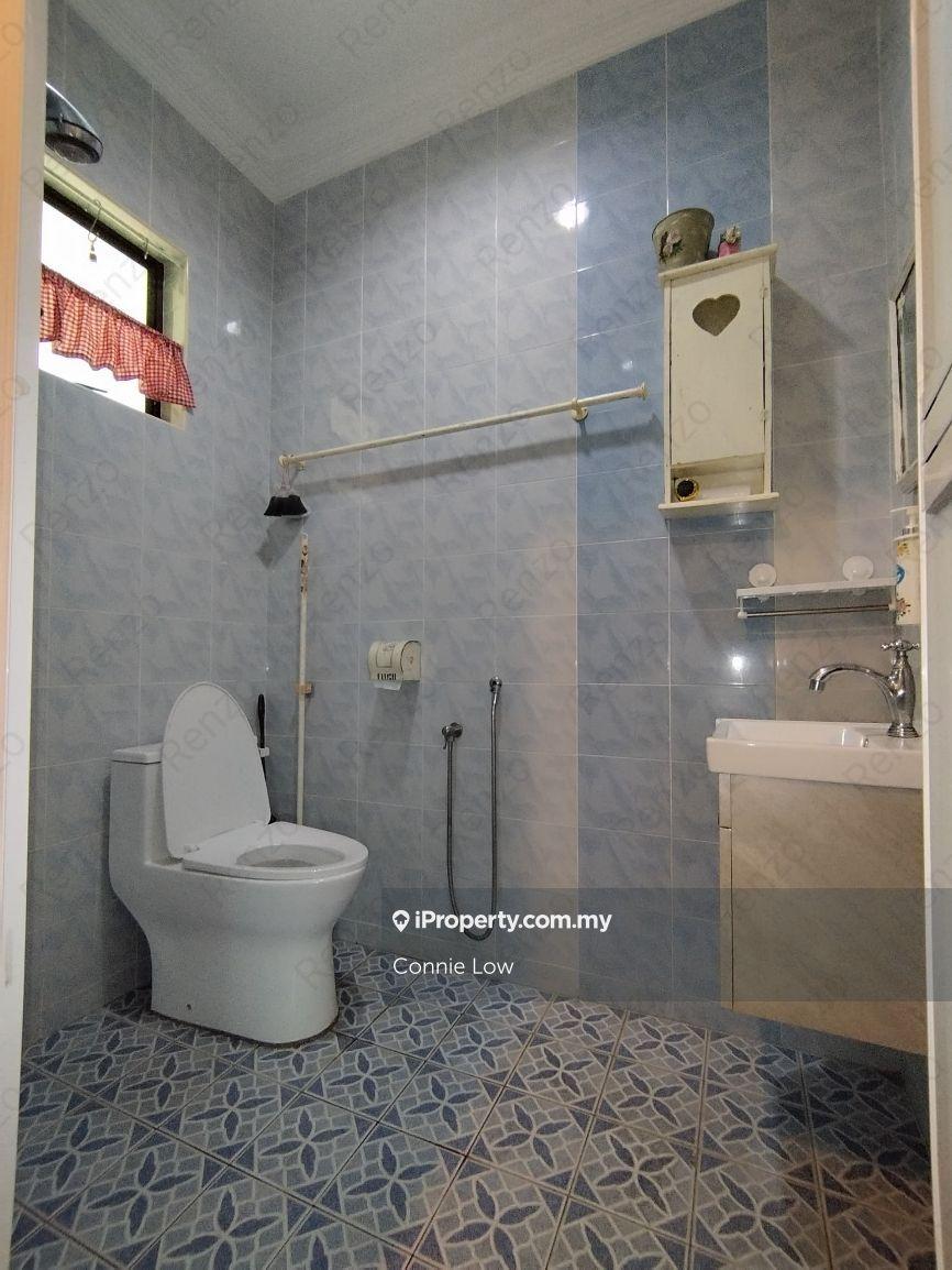 Bungalow House for Sale in Taman Pengkalan Jaya, Ipoh by Connie Low - iProperty.com.my