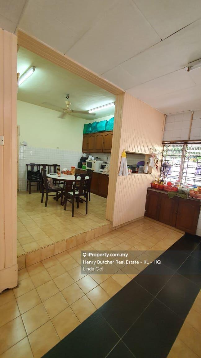 3-storey Terraced House for Sale in Dataran Ukay, Ampang by Linda Ooi - iProperty.com.my