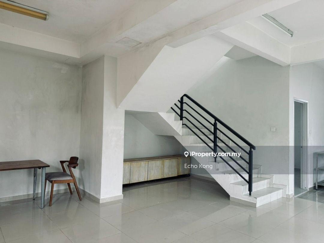 Rumah Berangkai 2 Tingkat untuk Dijual di Garden Height, Bandar Tasik Puteri, Rawang oleh Echo Kong - iProperty.com.my