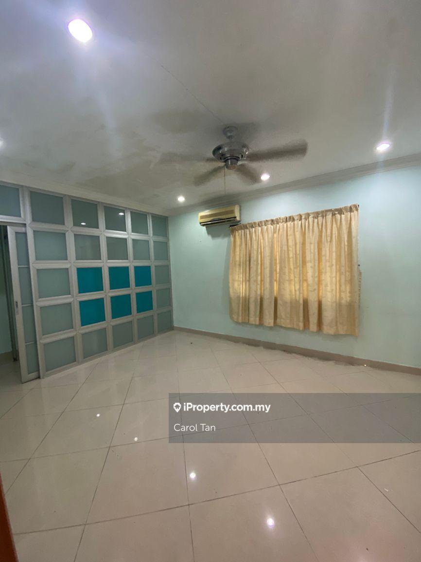 Bungalow House for Sale in Bandar Putra, Kulai by Carol Tan - iProperty.com.my