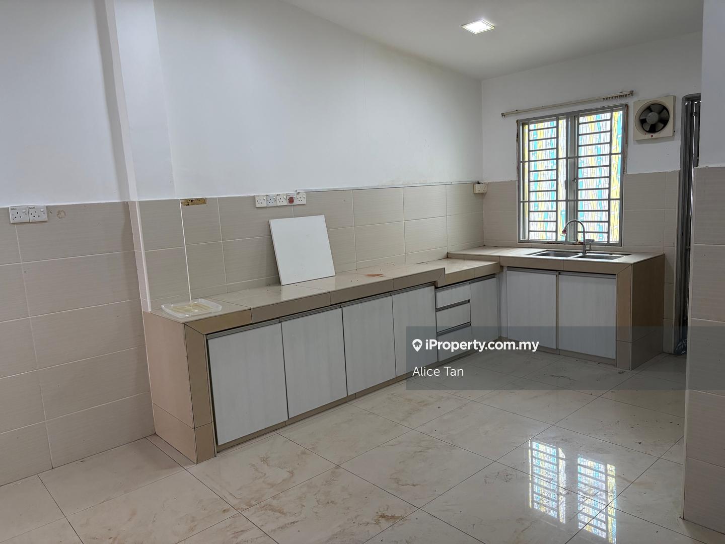 Rumah Berangkai 2 Tingkat untuk Dijual di Taman Sri Gombak, Batu Caves oleh Alice Tan - iProperty.com.my
