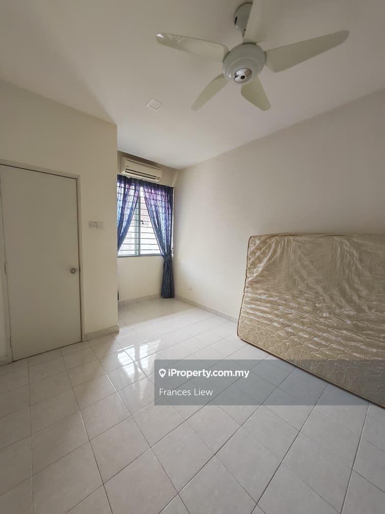 2-storey Terraced House for Sale in Taman Universiti Indah, Seri Kembangan by Frances Liew - iProperty.com.my