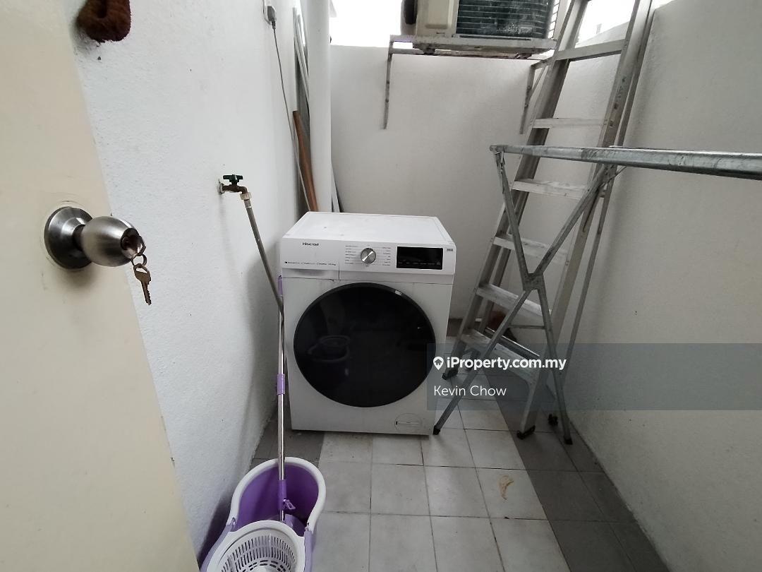 Kondominium untuk Disewa di Endah Regal Condominium oleh Kevin Chow - iProperty.com.my