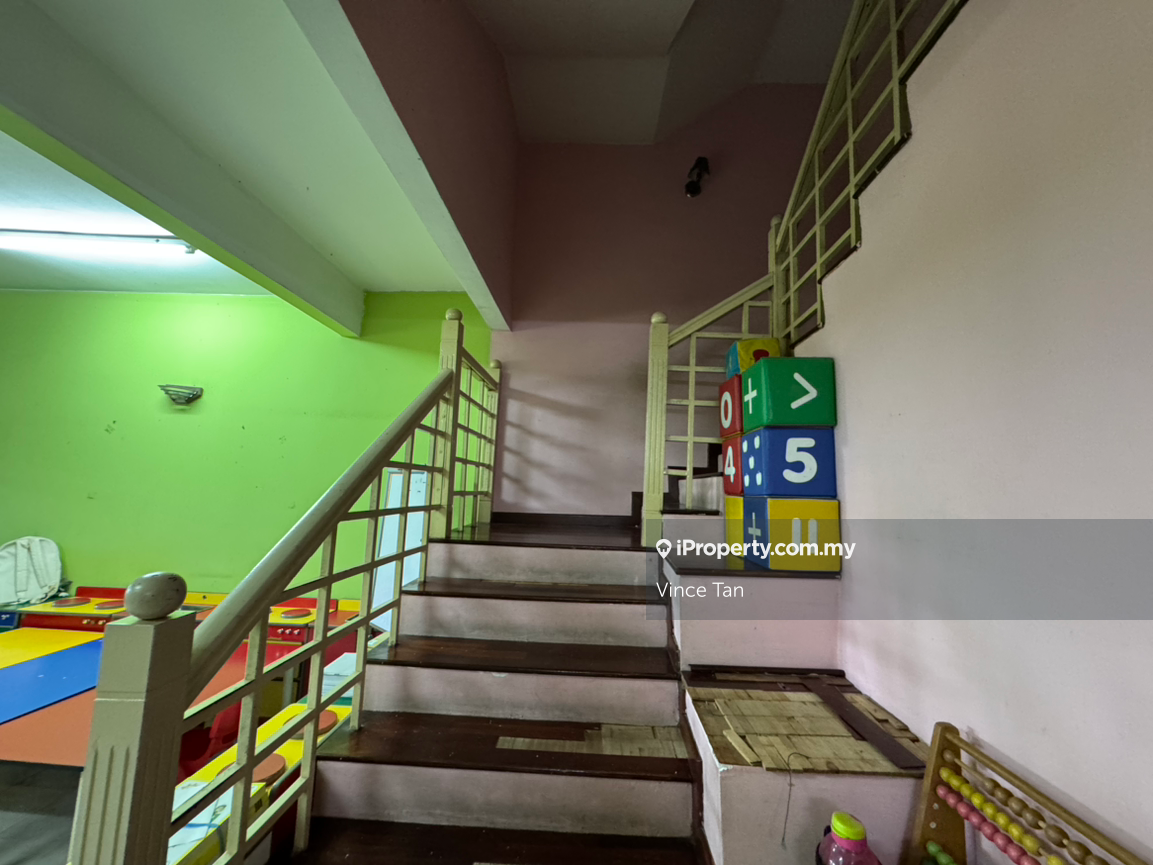 Rumah Berangkai 2.5 Tingkat untuk Dijual di Bandar Sri Damansara, Bandar Sri Damansara oleh Vince Tan - iProperty.com.my