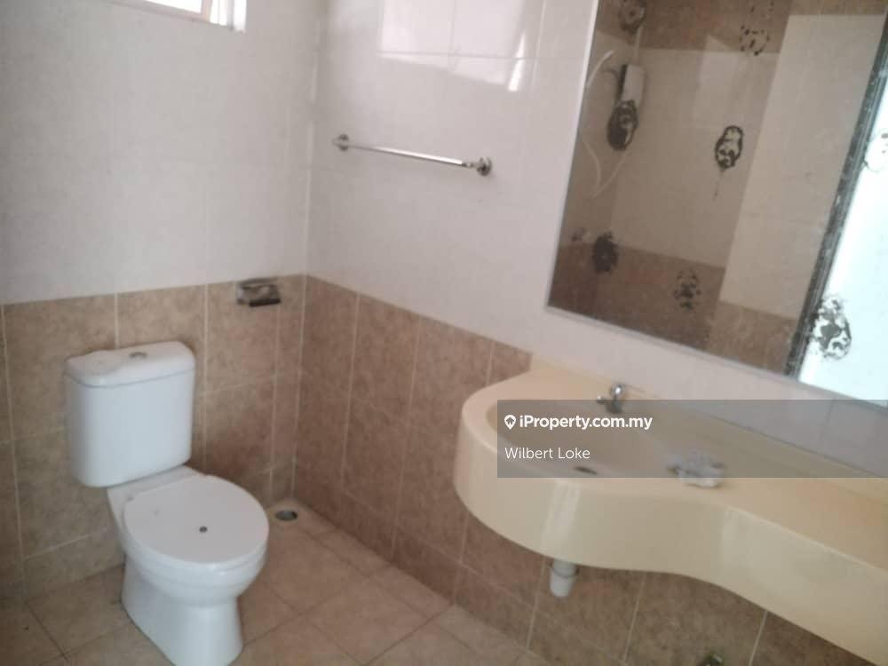 Condominium for Rent in Platinum Hill PV 6 by Wilbert Loke - iProperty.com.my