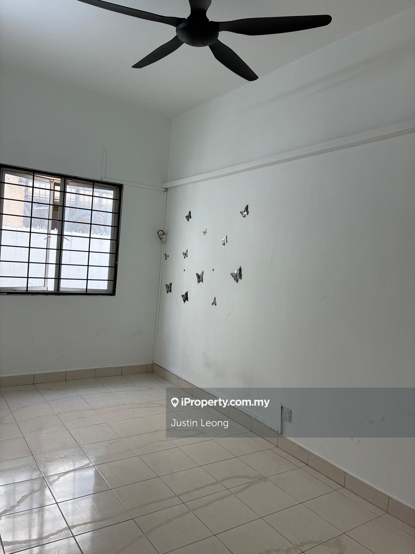Rumah Berangkai 3 Tingkat untuk Dijual di Taman Suria Setapak, Setapak oleh Justin Leong - iProperty.com.my