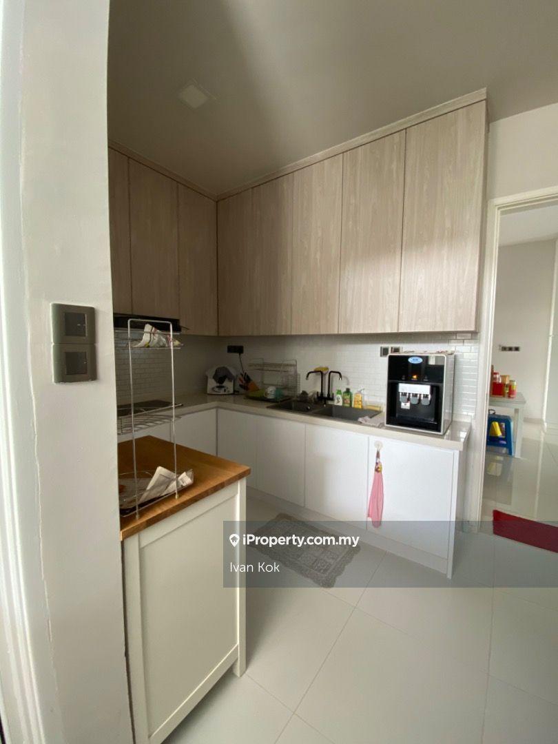 Kondominium untuk Dijual di Amaya Saujana oleh Ivan Kok - iProperty.com.my
