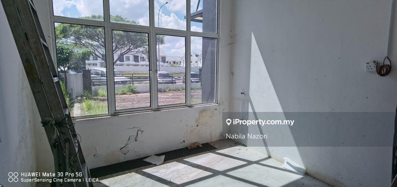 Gudang untuk Disewa di Kampung Padang Enggang, Pasir Ha oleh Nabila Nazori - iProperty.com.my