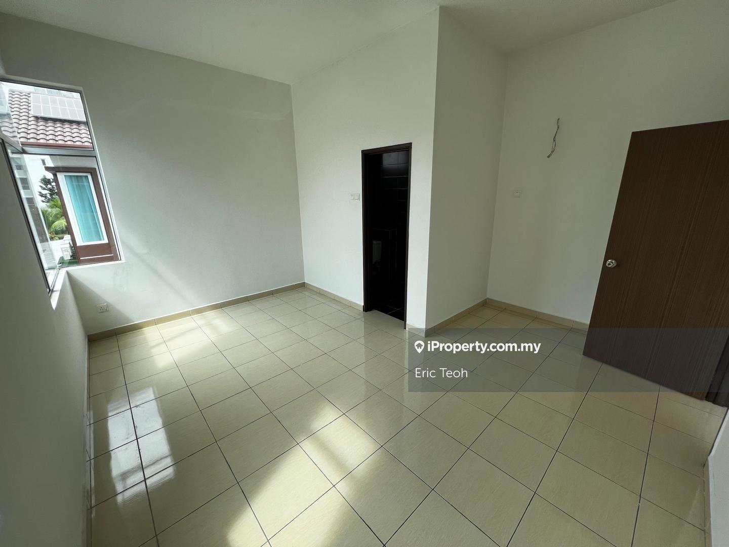Rumah Berkembar untuk Dijual di Taman Setia Impian, Kajang oleh Eric Teoh - iProperty.com.my