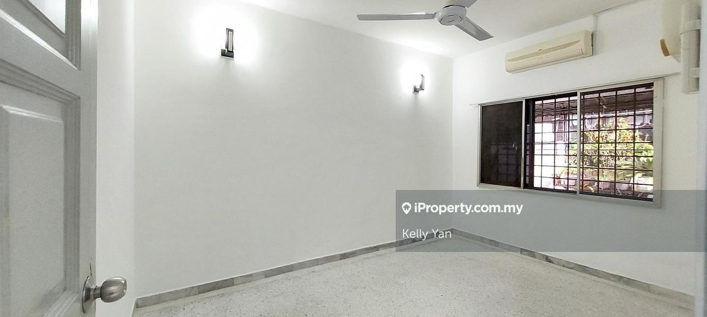 Townhouse for Sale in Pandan Indah, Ampang by Kelly Yan Kai Lit - iProperty.com.my