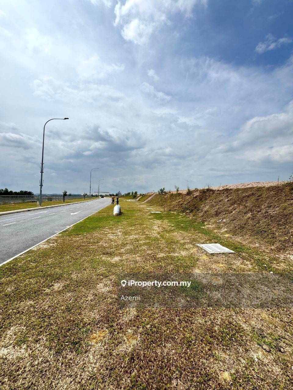 Tanah Perindustrian untuk Dijual di Hamilton Industrial Land, Seremban oleh Azemi - iProperty.com.my