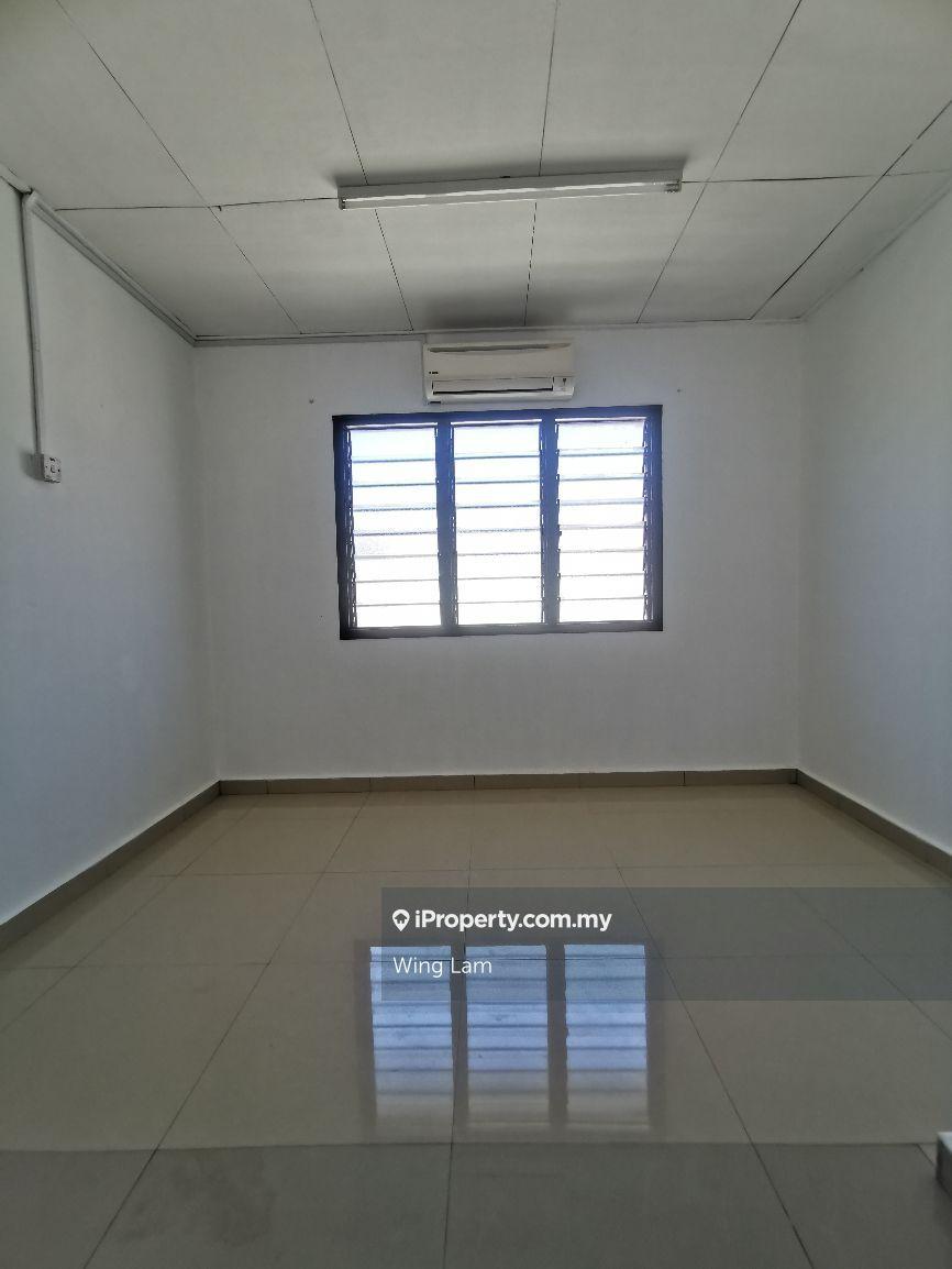 Rumah Berangkai 1.5 Tingkat untuk Disewa di Bandar Baru Sri Petaling, Sri Petaling oleh Wing Lam - iProperty.com.my