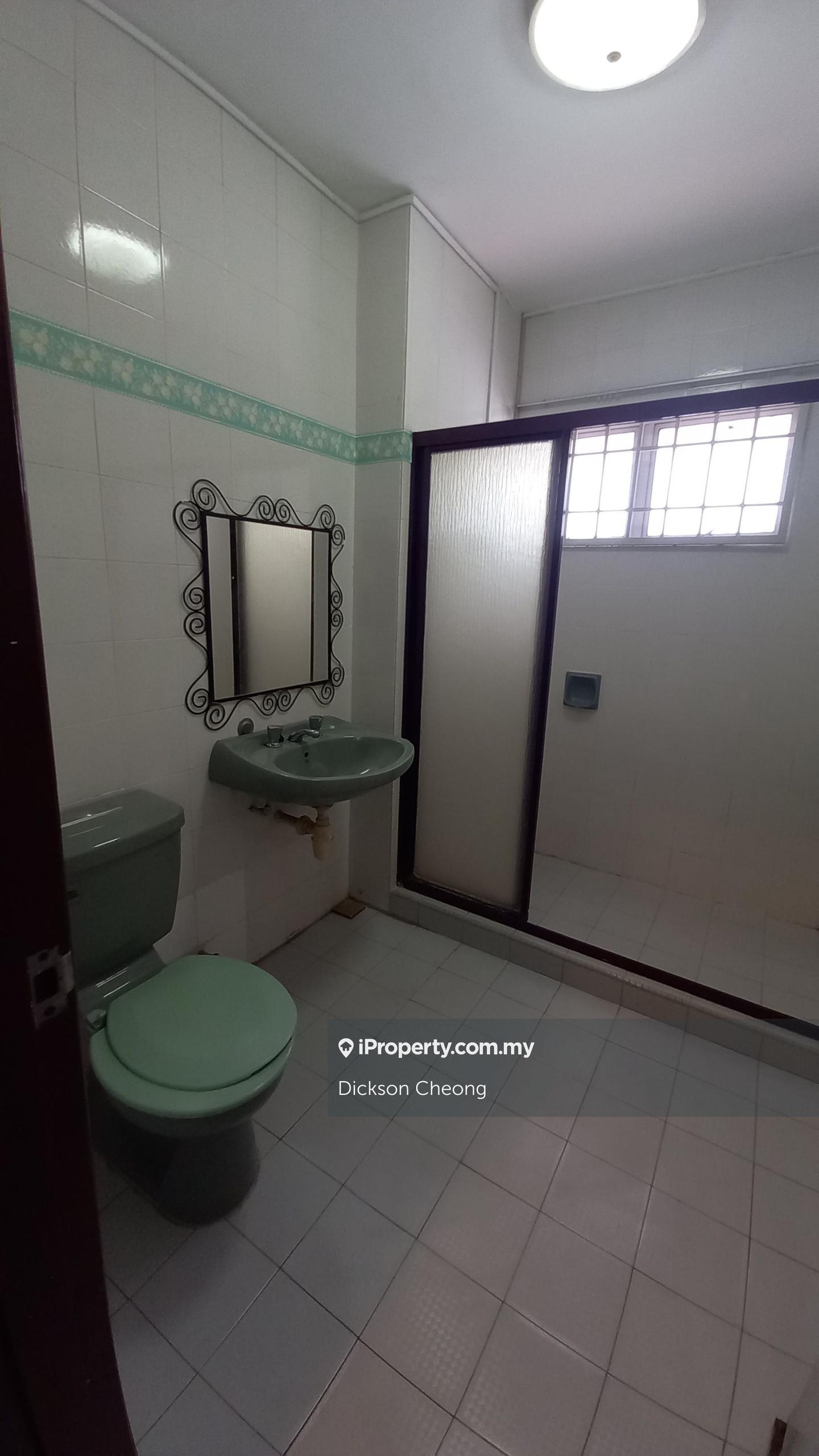 Rumah Berangkai 2 Tingkat untuk Dijual di Bandar Utama 2, Bandar Utama oleh Dickson Cheong - iProperty.com.my