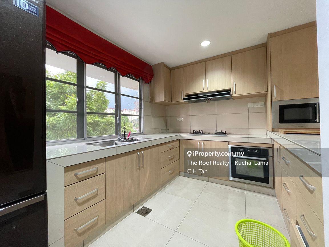 Townhouse for Sale in Ampang Hilir, Ampang by C.H Tan - iProperty.com.my