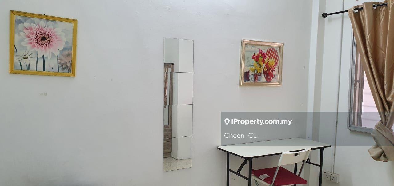 Rumah Berangkai 2 Tingkat untuk Dijual di Seksyen 17, Petaling Jaya oleh Cheen CL - iProperty.com.my