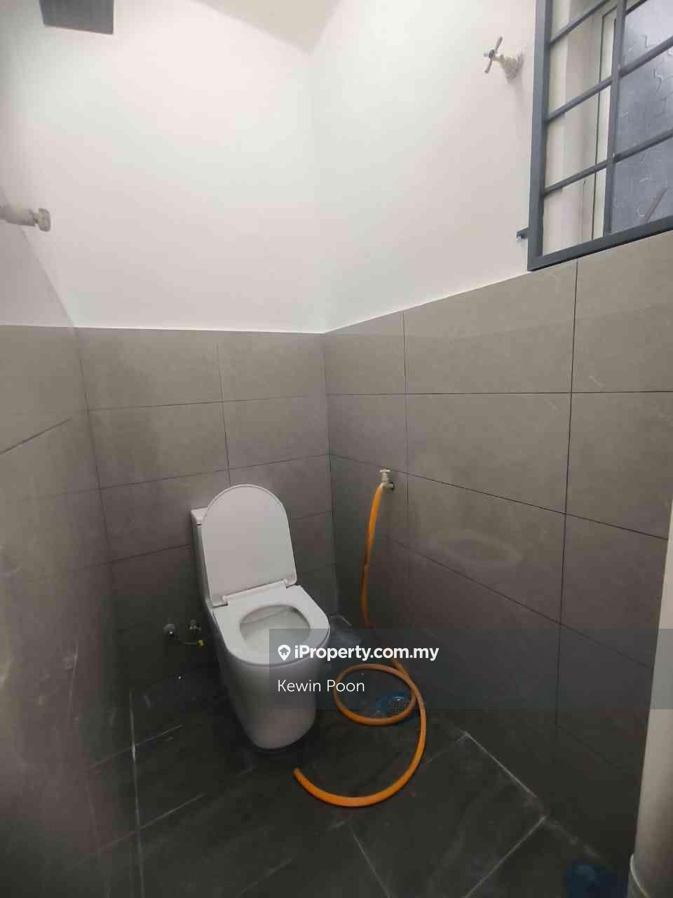 2-storey Terraced House for Sale in Bandar Country Homes, Rawang by Kewin Poon - iProperty.com.my