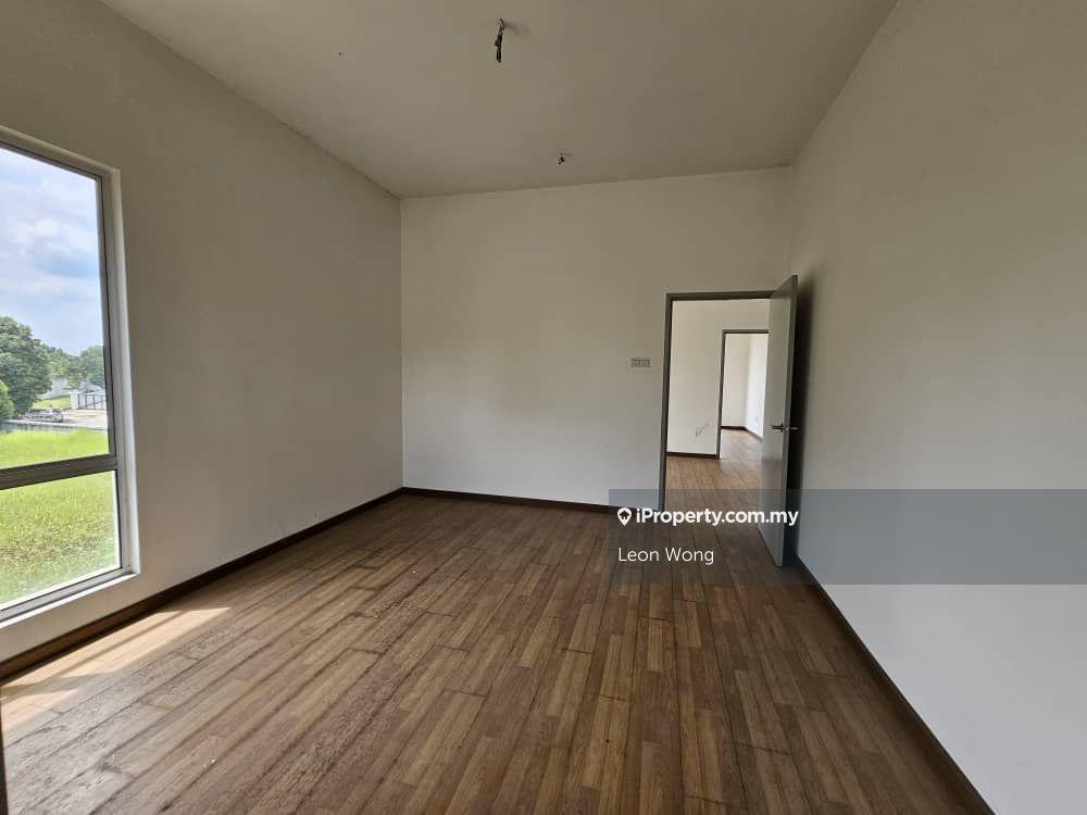 Semi-Detached House for Sale in Taman Anggun, Rawang by Leon Wong - iProperty.com.my