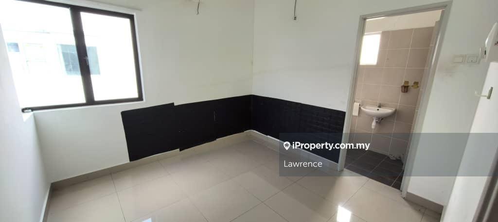 Rumah Berkembar untuk Dijual di Seri Residensi,Kapar. (Aman Perdana, Bukit Raja.), Klang oleh Lawrence - iProperty.com.my