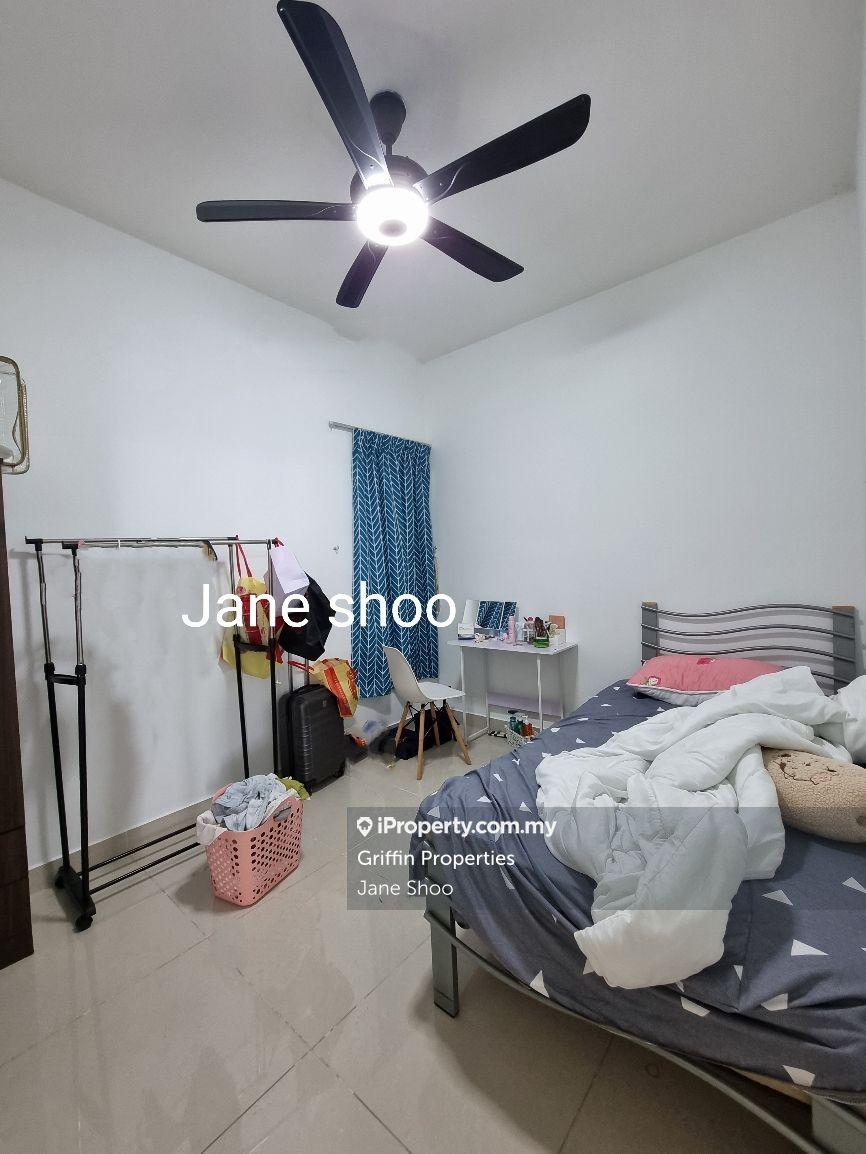 Condominium for Sale in The Z Residence by Jane Shoo - iProperty.com.my