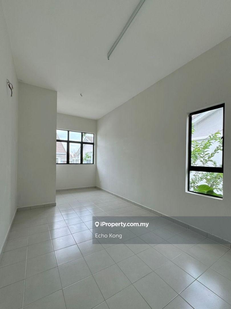 Rumah Berangkai 2 Tingkat untuk Dijual di Garden Height, Bandar Tasik Puteri, Rawang oleh Echo Kong - iProperty.com.my
