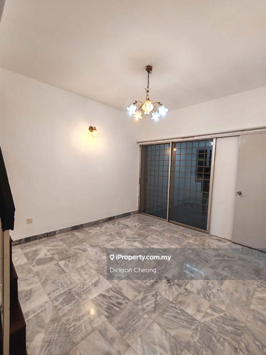 Rumah Berangkai 2 Tingkat untuk Dijual di Bandar Utama 2, Bandar Utama oleh Dickson Cheong - iProperty.com.my