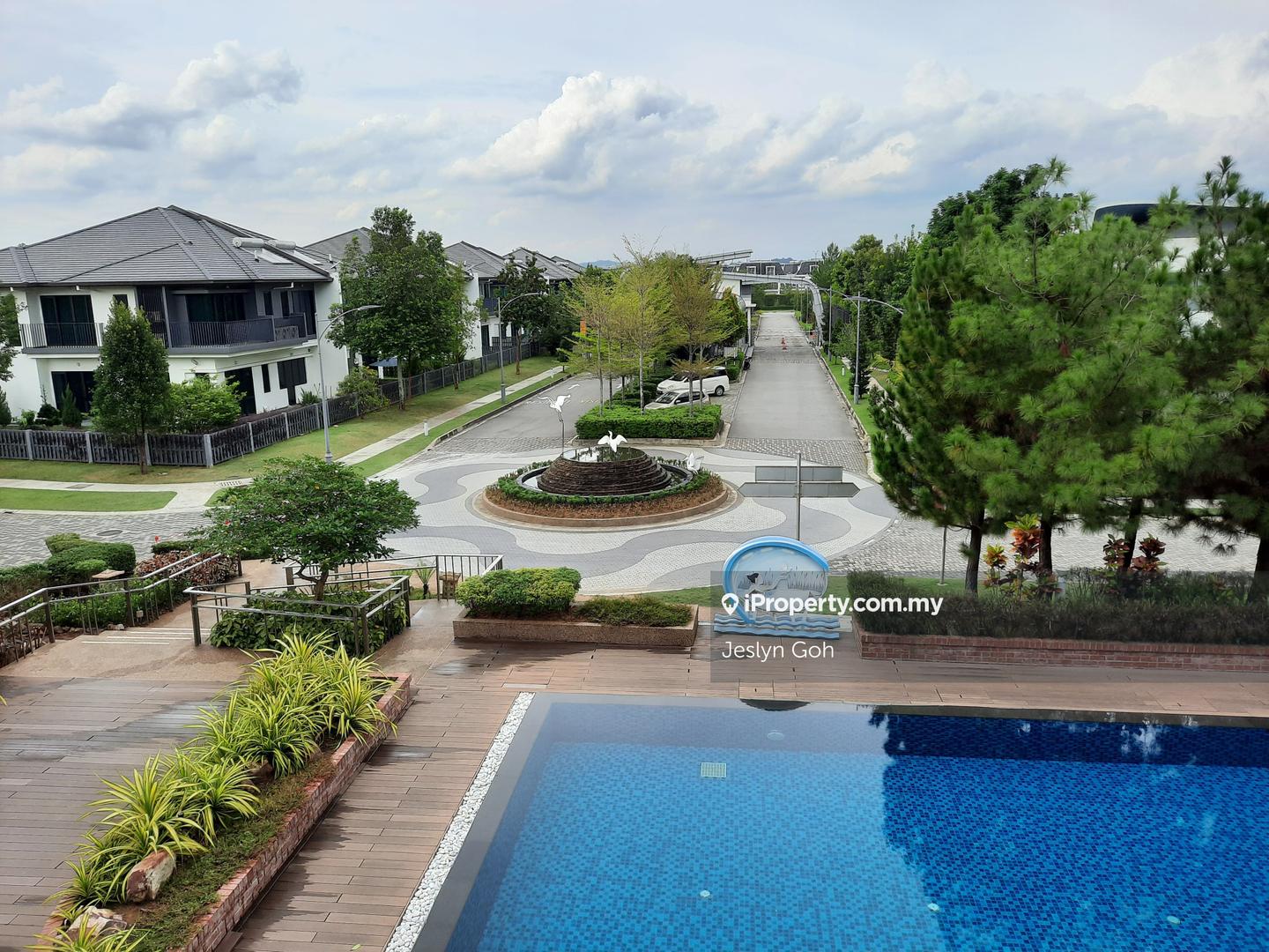 Rumah Berkembar untuk Dijual di Setia Eco Glades, Lepironia Garden, Cyberjaya oleh Jeslyn Goh - iProperty.com.my