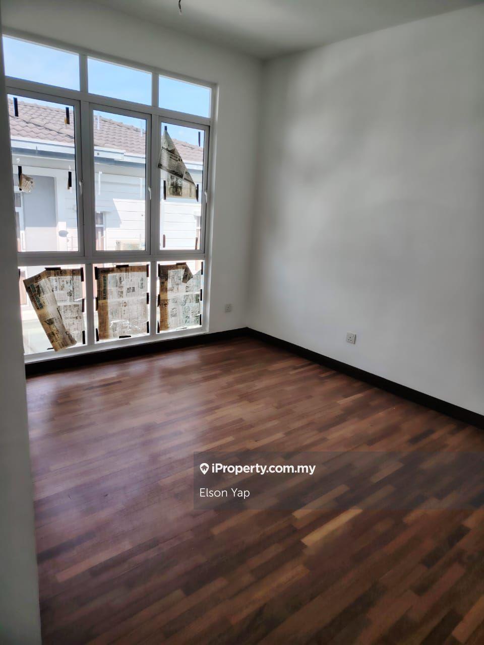 Semi-Detached House for Sale in Amverton Hills, Sungai Buloh by Elson Yap - iProperty.com.my