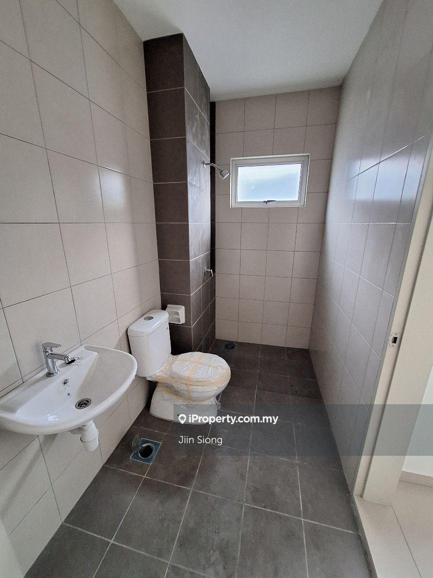 Rumah Berangkai 2 Tingkat untuk Dijual di Telok Panglima Garang, Selangor oleh Jiin Siong - iProperty.com.my