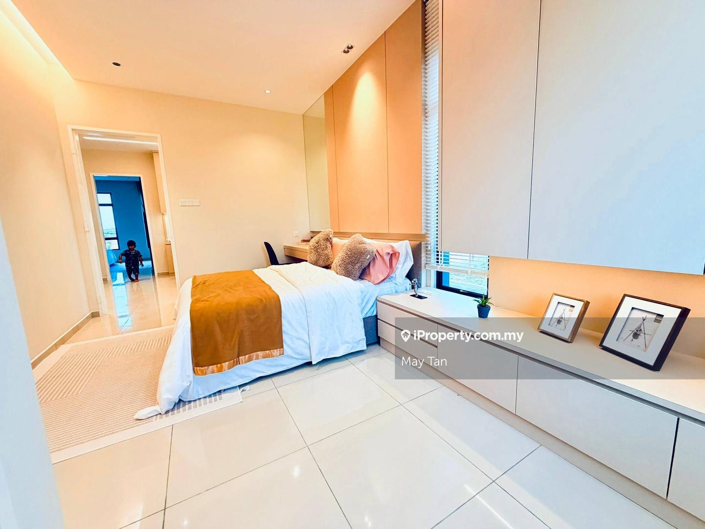 Rumah Berangkai 2 Tingkat untuk Dijual di Phase 3,Full loan, Kluang oleh May Tan - iProperty.com.my