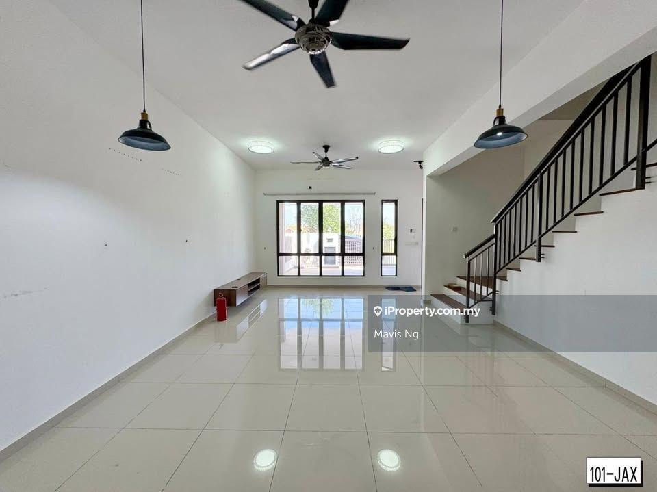 Rumah Berangkai 3 Tingkat untuk Dijual di setia utama 2 zeyheri, Setia Alam oleh Mavis Ng - iProperty.com.my