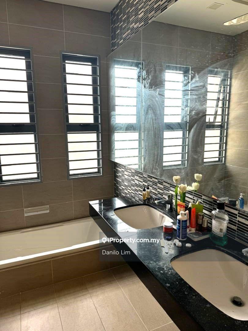 Rumah Berangkai 2.5 Tingkat untuk Dijual di Tiara Hills, Cheras oleh Danilo Lim - iProperty.com.my