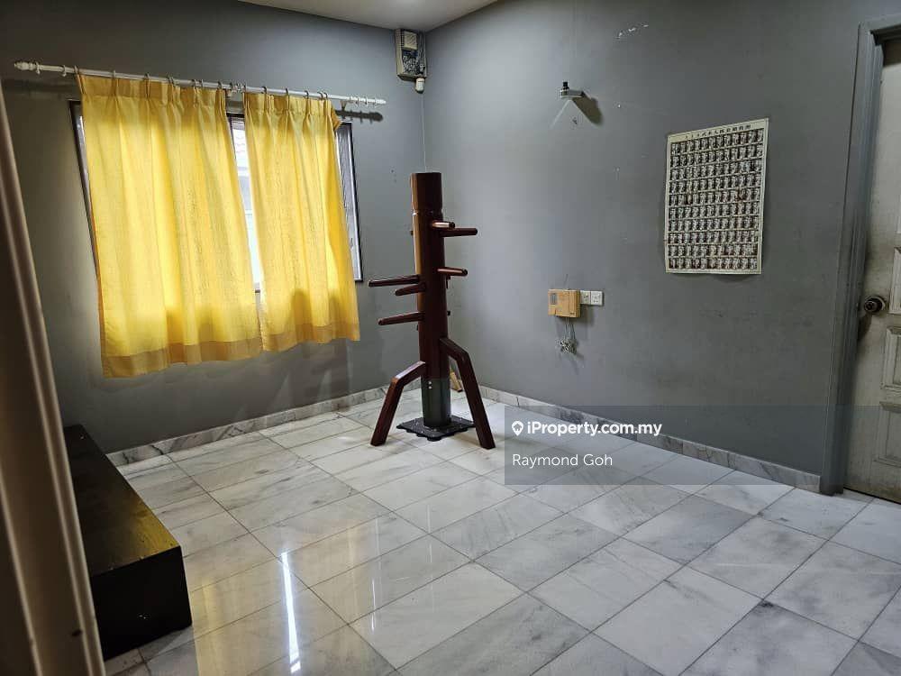 2-storey Terraced House for Sale in Seri Utama Damansara, Kota Damansara by Raymond Goh - iProperty.com.my