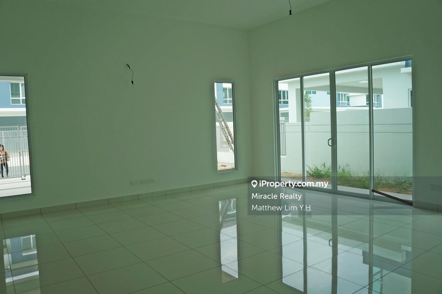 Semi-Detached House for Sale in Ambang Botanic, Klang by Matthew Lim Y.H - iProperty.com.my