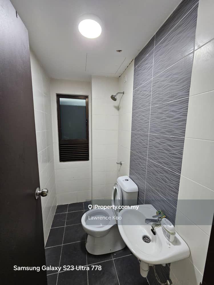 Service Residence for Sale in The Heights Residence by Lawrence Koo - iProperty.com.my