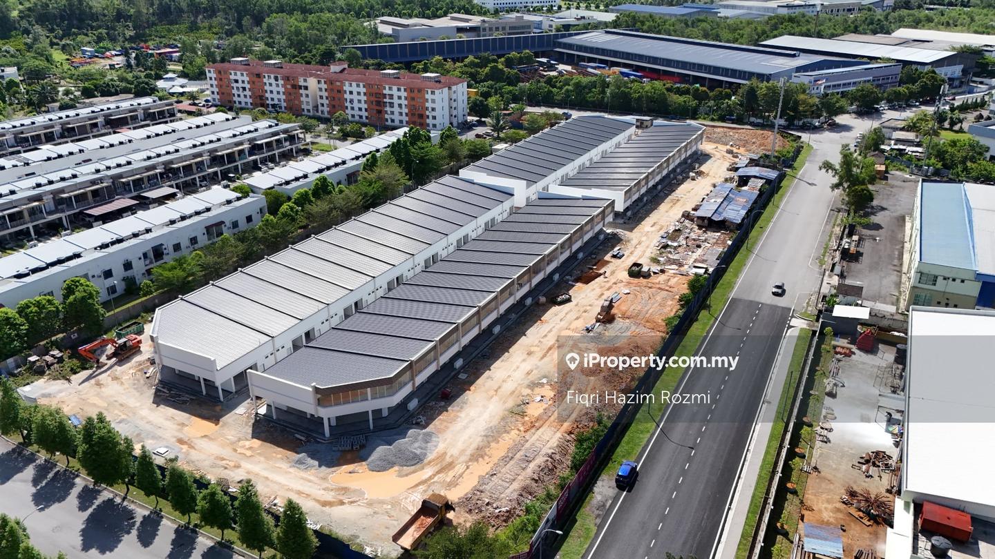 Kedai untuk Disewa di Bandar Tasik Kesuma, Beranang oleh Fiqri Hazim Rozmi - iProperty.com.my