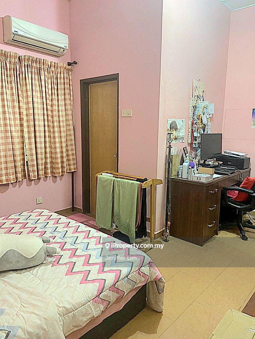 Bungalow House for Sale in SS1, Petaling Jaya by Jeniffer Lim - iProperty.com.my