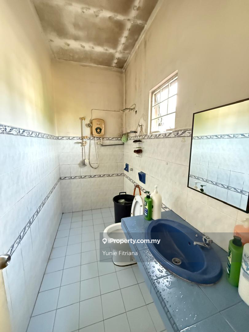 Semi-Detached House for Sale in Taman Impian Gemilang, Kajang by Yunie Fitriana - iProperty.com.my