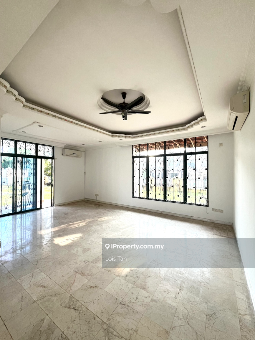 Bungalow House for Sale in Kota Kemuning, Shah Alam by Lois Tan - iProperty.com.my