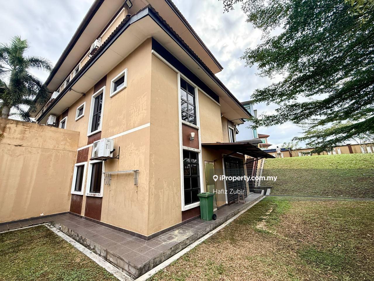 Bungalow House for Sale in Bandar Seri Putra, Bangi by Hafiz Zubir - iProperty.com.my